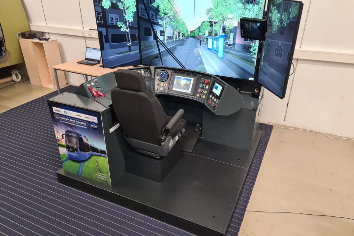 Digitaler Zwilling für Tramsimulator | Digitaler Zwilling. Gemeinschaftsprojekt unter der Leitung der IABG zusammen mit den Konsortialpartnern Stadtwerke München GmbH (SWM), GERSYS GmbH und optify GmbH